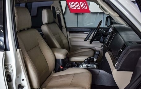 Mitsubishi Pajero IV, 2017 год, 3 000 000 рублей, 8 фотография