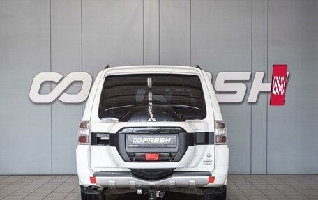 Mitsubishi Pajero IV, 2017 год, 3 000 000 рублей, 4 фотография