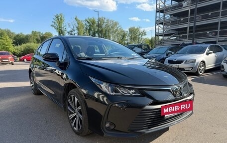 Toyota Corolla, 2022 год, 2 200 000 рублей, 2 фотография