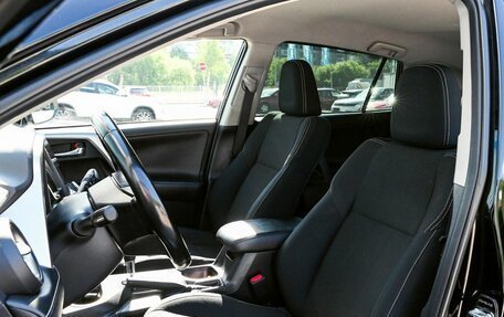 Toyota RAV4, 2017 год, 2 375 000 рублей, 16 фотография