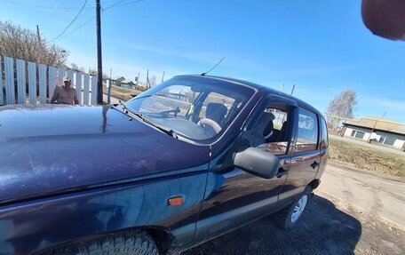 Chevrolet Niva I рестайлинг, 2005 год, 500 000 рублей, 1 фотография