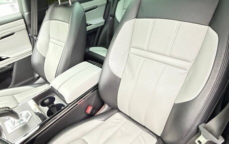 Land Rover Range Rover Evoque II, 2019 год, 4 290 000 рублей, 6 фотография