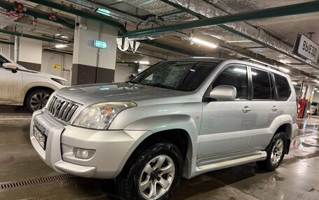 Toyota Land Cruiser Prado 120 рестайлинг, 2007 год, 2 190 000 рублей, 15 фотография