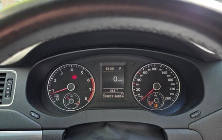 Volkswagen Jetta VI, 2012 год, 950 000 рублей, 22 фотография