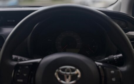 Toyota Vitz, 2019 год, 1 050 000 рублей, 20 фотография