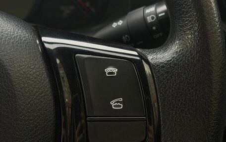 Toyota Vitz, 2019 год, 1 050 000 рублей, 18 фотография