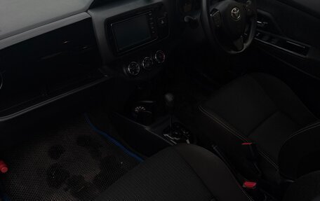 Toyota Vitz, 2019 год, 1 050 000 рублей, 28 фотография