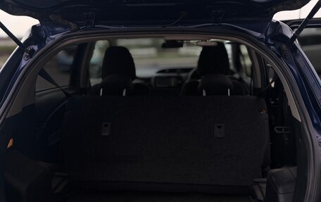Toyota Vitz, 2019 год, 1 050 000 рублей, 33 фотография