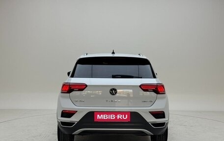 Volkswagen T-Roc I, 2022 год, 1 520 000 рублей, 5 фотография