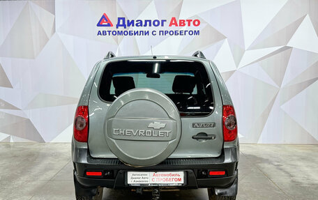 Chevrolet Niva I рестайлинг, 2019 год, 760 000 рублей, 8 фотография