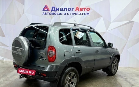 Chevrolet Niva I рестайлинг, 2019 год, 760 000 рублей, 9 фотография