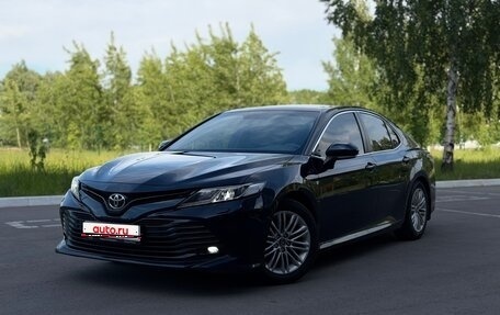 Toyota Camry, 2018 год, 2 495 000 рублей, 1 фотография
