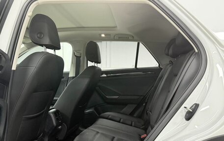 Volkswagen T-Roc I, 2022 год, 1 678 000 рублей, 11 фотография