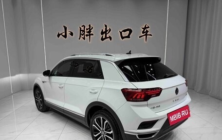 Volkswagen T-Roc I, 2022 год, 1 660 000 рублей, 4 фотография