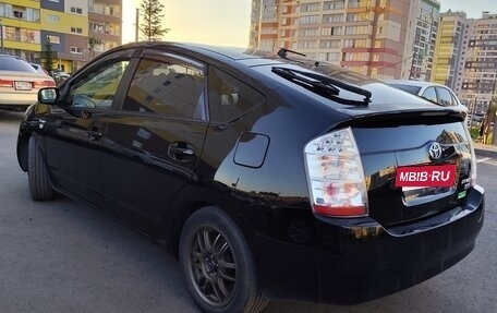 Toyota Prius, 2009 год, 879 000 рублей, 2 фотография