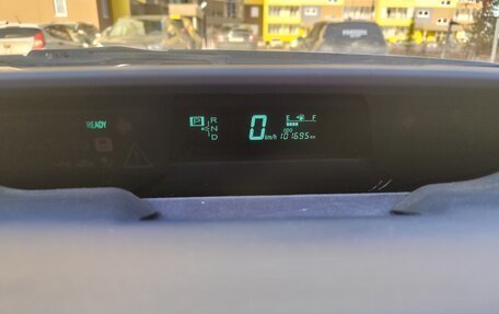 Toyota Prius, 2009 год, 879 000 рублей, 18 фотография
