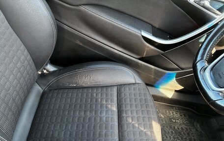 Opel Astra J, 2014 год, 1 100 000 рублей, 19 фотография