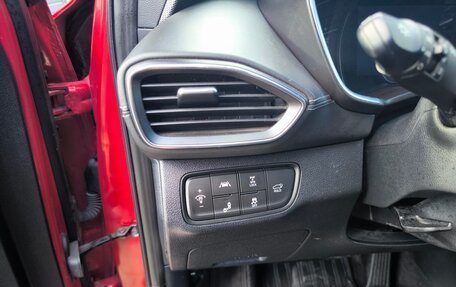 Hyundai Santa Fe IV, 2019 год, 3 400 000 рублей, 27 фотография