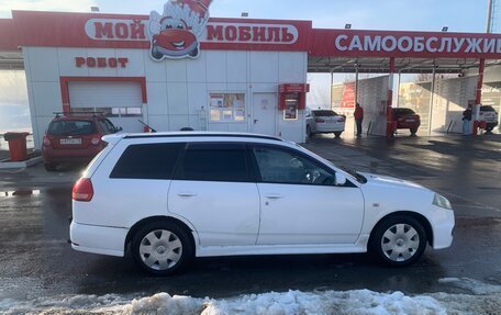 Nissan Wingroad III, 2003 год, 270 000 рублей, 3 фотография