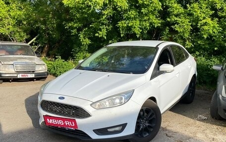 Ford Focus III, 2017 год, 750 000 рублей, 2 фотография