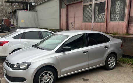 Volkswagen Polo VI (EU Market), 2011 год, 599 999 рублей, 2 фотография