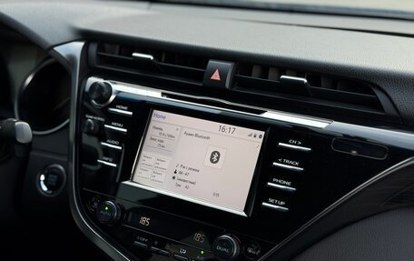 Toyota Camry, 2018 год, 2 495 000 рублей, 16 фотография