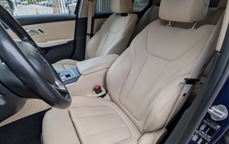 BMW 3 серия, 2020 год, 2 990 000 рублей, 24 фотография