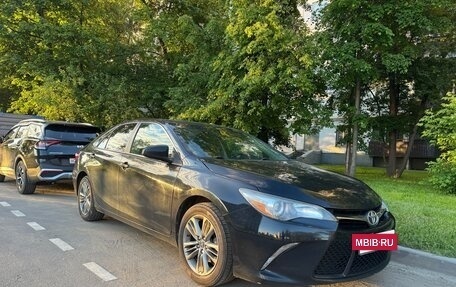 Toyota Camry, 2016 год, 1 900 000 рублей, 6 фотография
