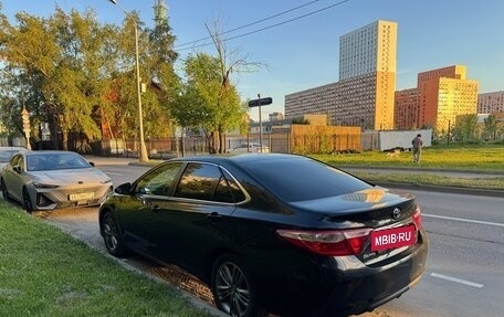 Toyota Camry, 2016 год, 1 900 000 рублей, 4 фотография