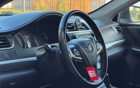 Toyota Camry, 2016 год, 1 900 000 рублей, 13 фотография