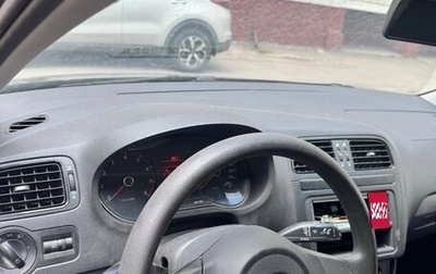 Volkswagen Polo VI (EU Market), 2014 год, 850 000 рублей, 1 фотография