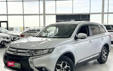 Mitsubishi Outlander III рестайлинг 3, 2018 год, 1 949 000 рублей, 1 фотография