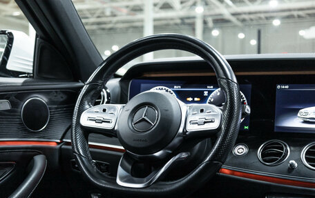 Mercedes-Benz E-Класс, 2020 год, 4 199 000 рублей, 25 фотография
