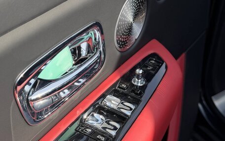 Rolls-Royce Cullinan, 2021 год, 32 800 000 рублей, 9 фотография