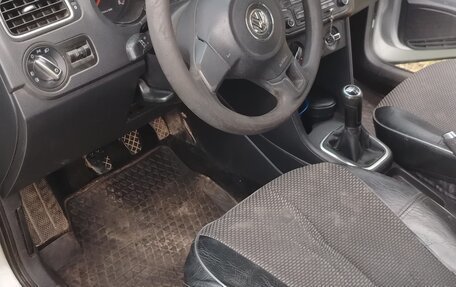 Volkswagen Polo VI (EU Market), 2011 год, 470 000 рублей, 8 фотография
