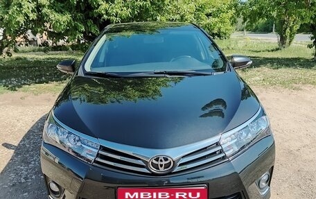 Toyota Corolla, 2014 год, 1 950 000 рублей, 2 фотография