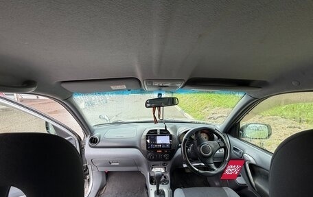 Toyota RAV4, 2001 год, 750 000 рублей, 10 фотография