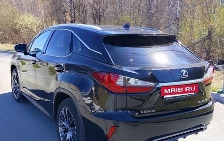 Lexus RX IV рестайлинг, 2017 год, 4 200 000 рублей, 6 фотография