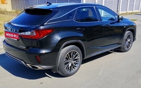 Lexus RX IV рестайлинг, 2017 год, 4 200 000 рублей, 3 фотография