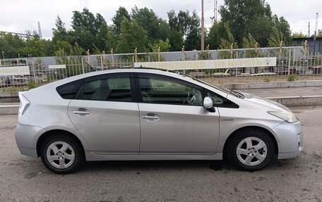 Toyota Prius, 2009 год, 989 000 рублей, 6 фотография