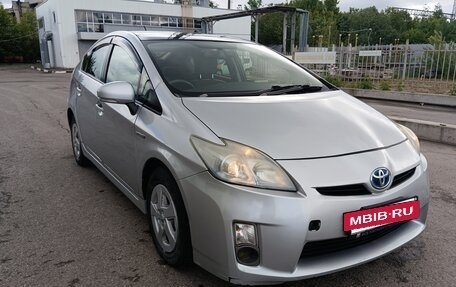 Toyota Prius, 2009 год, 989 000 рублей, 7 фотография