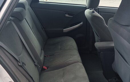 Toyota Prius, 2009 год, 989 000 рублей, 21 фотография