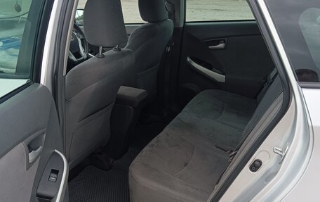 Toyota Prius, 2009 год, 989 000 рублей, 24 фотография
