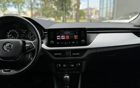 Skoda Rapid II, 2021 год, 1 570 000 рублей, 15 фотография