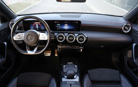 Mercedes-Benz CLA, 2020 год, 2 649 000 рублей, 9 фотография