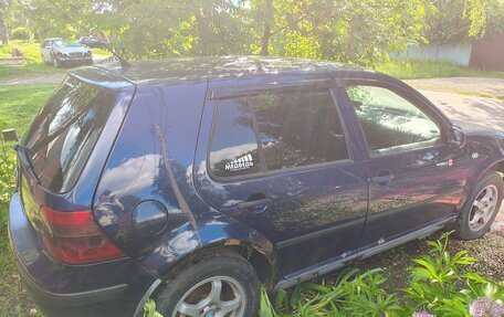 Volkswagen Golf IV, 2002 год, 120 000 рублей, 3 фотография