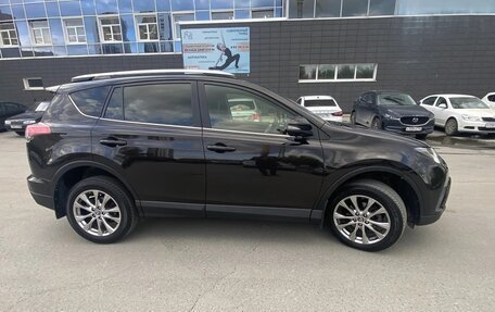 Toyota RAV4, 2016 год, 2 600 000 рублей, 3 фотография