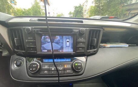 Toyota RAV4, 2016 год, 2 600 000 рублей, 11 фотография