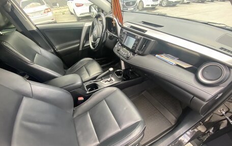 Toyota RAV4, 2016 год, 2 600 000 рублей, 17 фотография