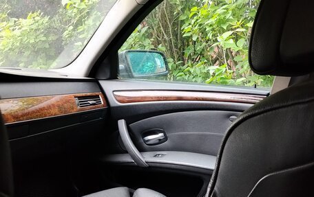 BMW 5 серия, 2008 год, 1 300 000 рублей, 11 фотография